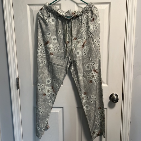 Curve Ladies NWOT Large Outfit - Picture 5 of 5